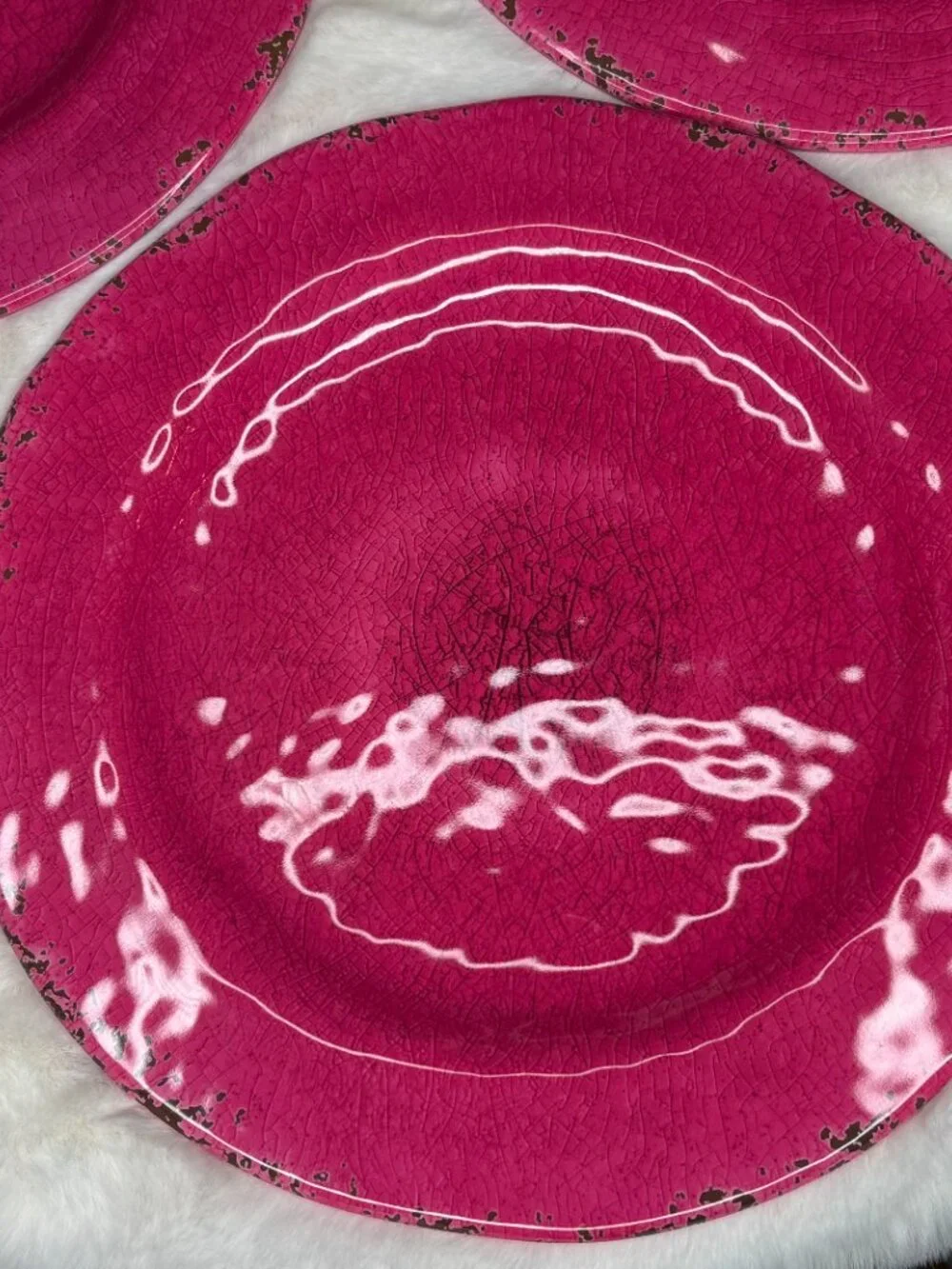 Pier 1 Imports Carmelo Pink Melamine Crackle Glaze Distressed Dinner Plates-NWT